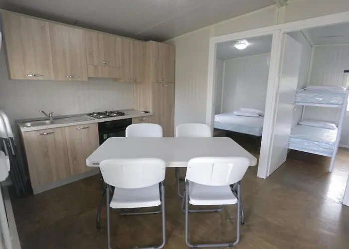 Parque de Campismo Tropical Casette Diamante